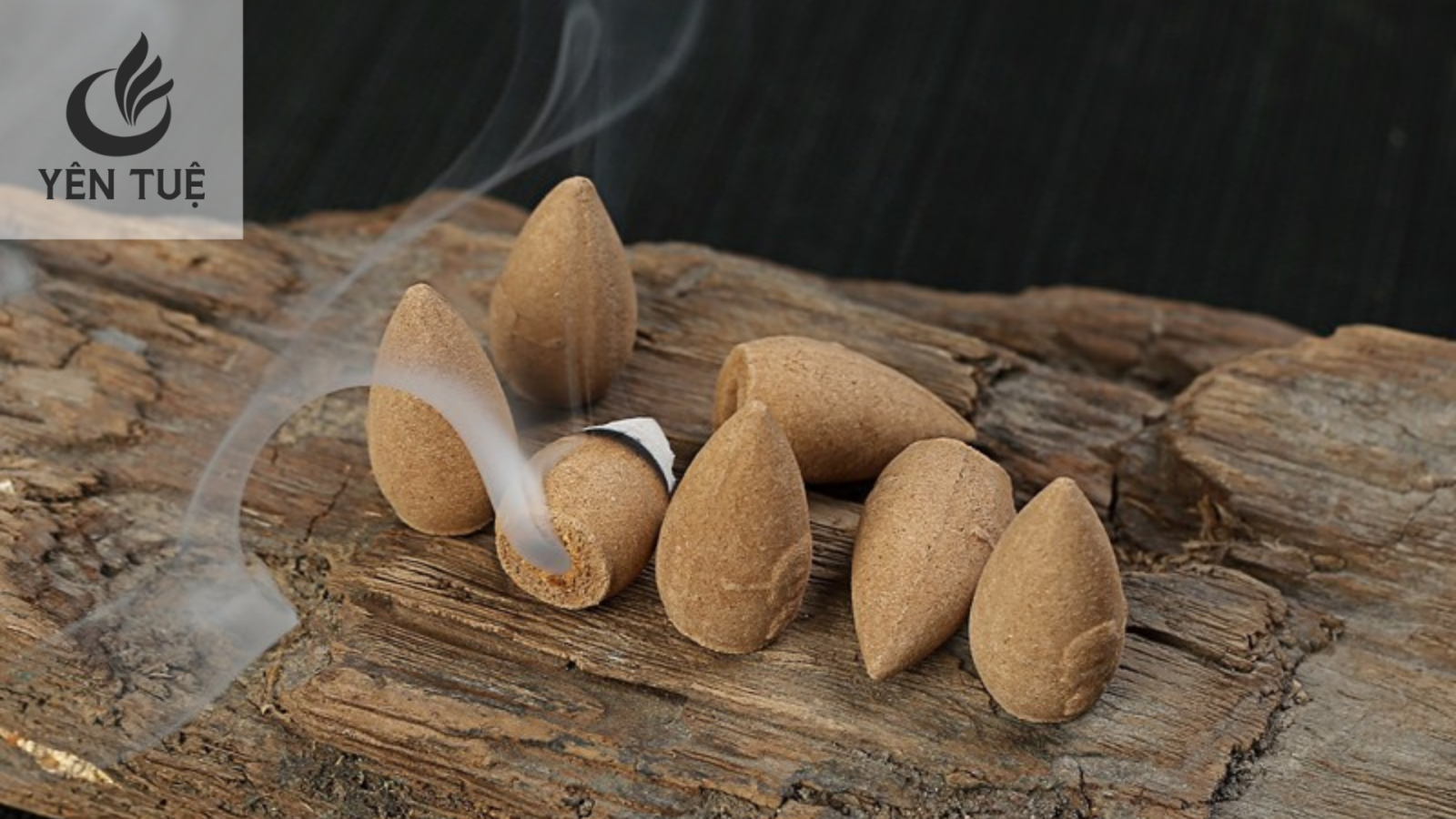 Tài lộc và công danh 