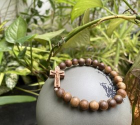 Vòng trầm tốc Mân Côi đơn, hạt 8 mm, 20 hạt