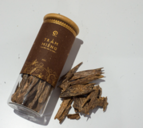 Trầm Miếng Trầm Tuệ Lọ 20gram